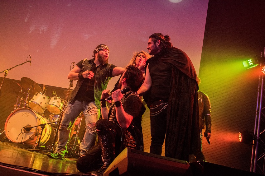 Jesucristo Metalstar Intimo: Hosanna intimidad